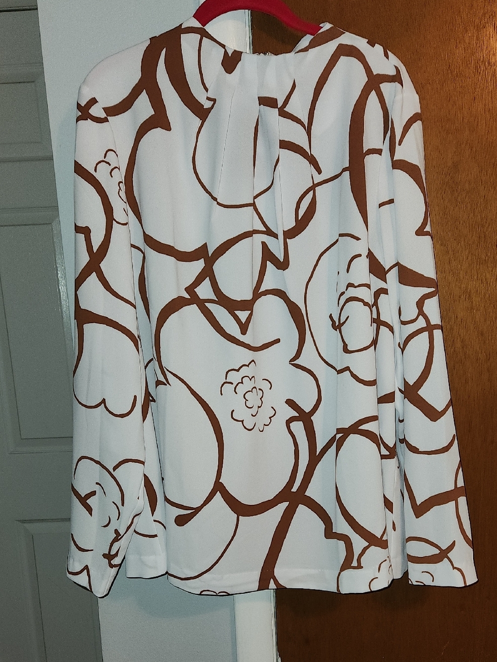 Alfani White Blouse with Brown Abstract Floral Print